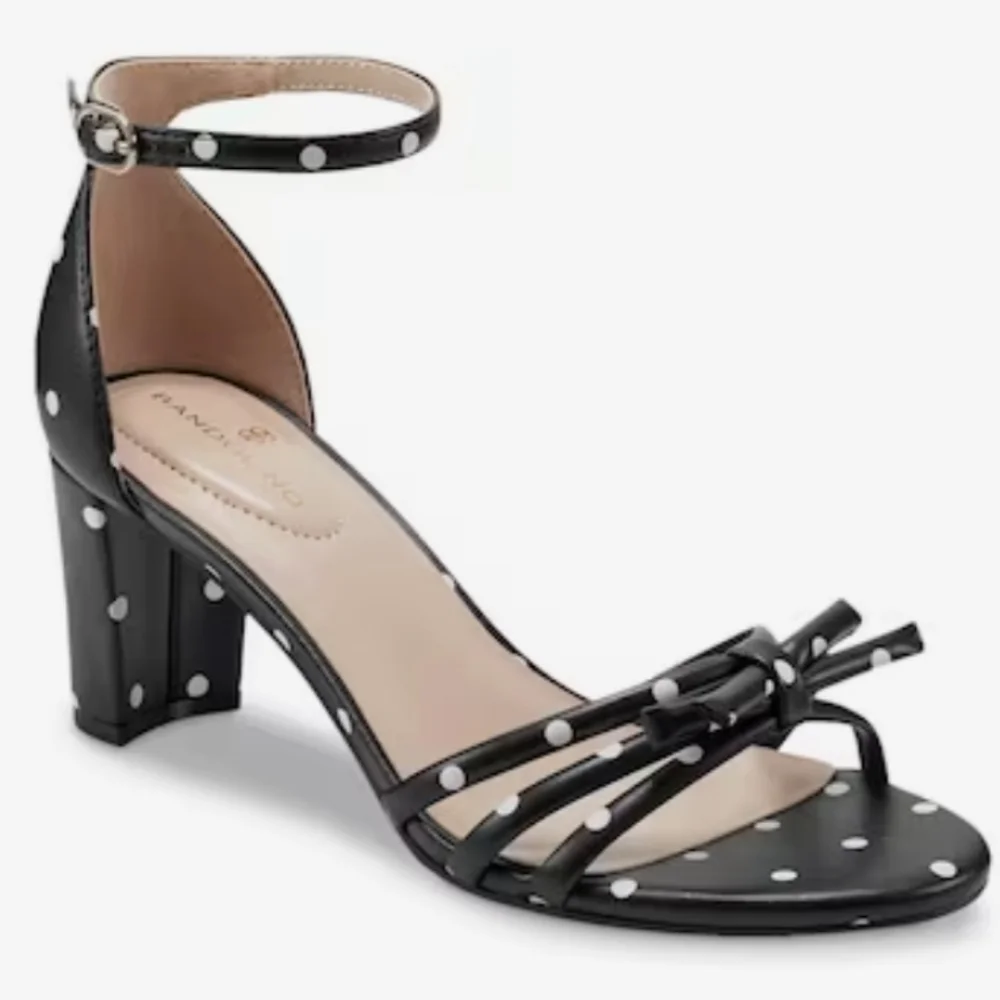 Bandolino Paisler Sandal Size 8.5